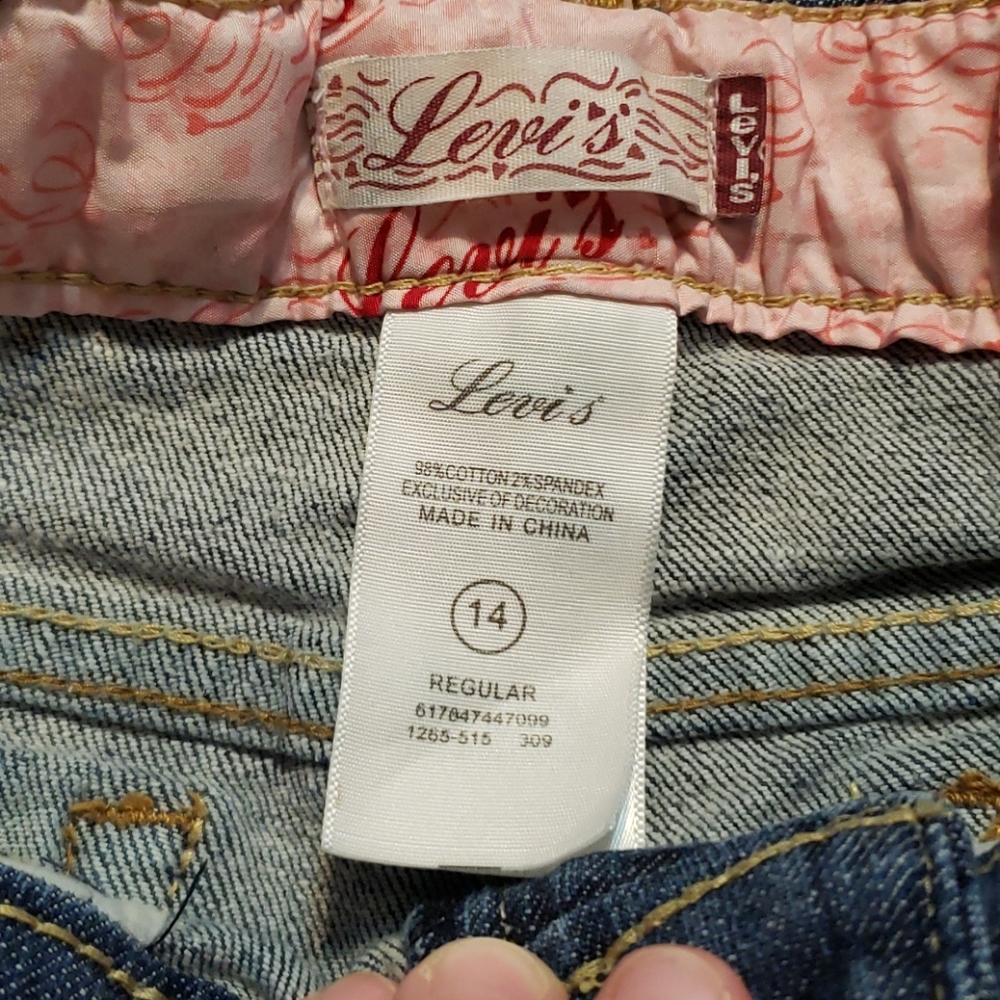 Girls Distressed Levis jeans Size 14 - Picture 4 of 7